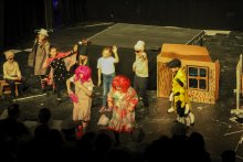 Year 5 pupils recreate James & the Giant Peach 